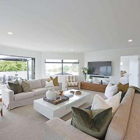 Vila Escape To High End Comforts On Riverton Mount Maunganui Exteriér fotografie